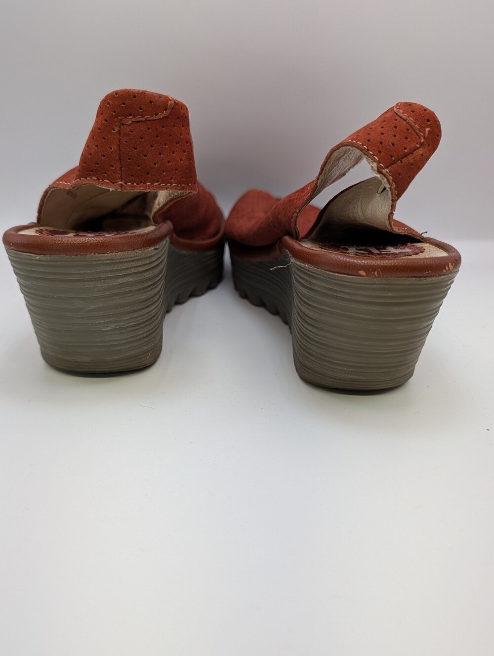 Fly London Yazu Wedge Slingback - Picture 10 of 14